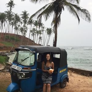 Meet your Posher, Gaby